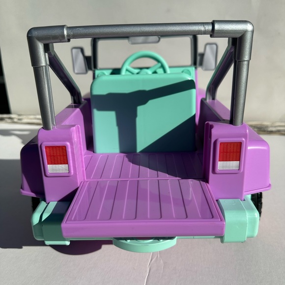 American Girl Purple and Teal Adventure Jeep - Picture 5 of 10